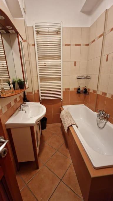 Jackpot Apartman Budapest Exterior foto